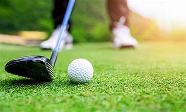 golf playing