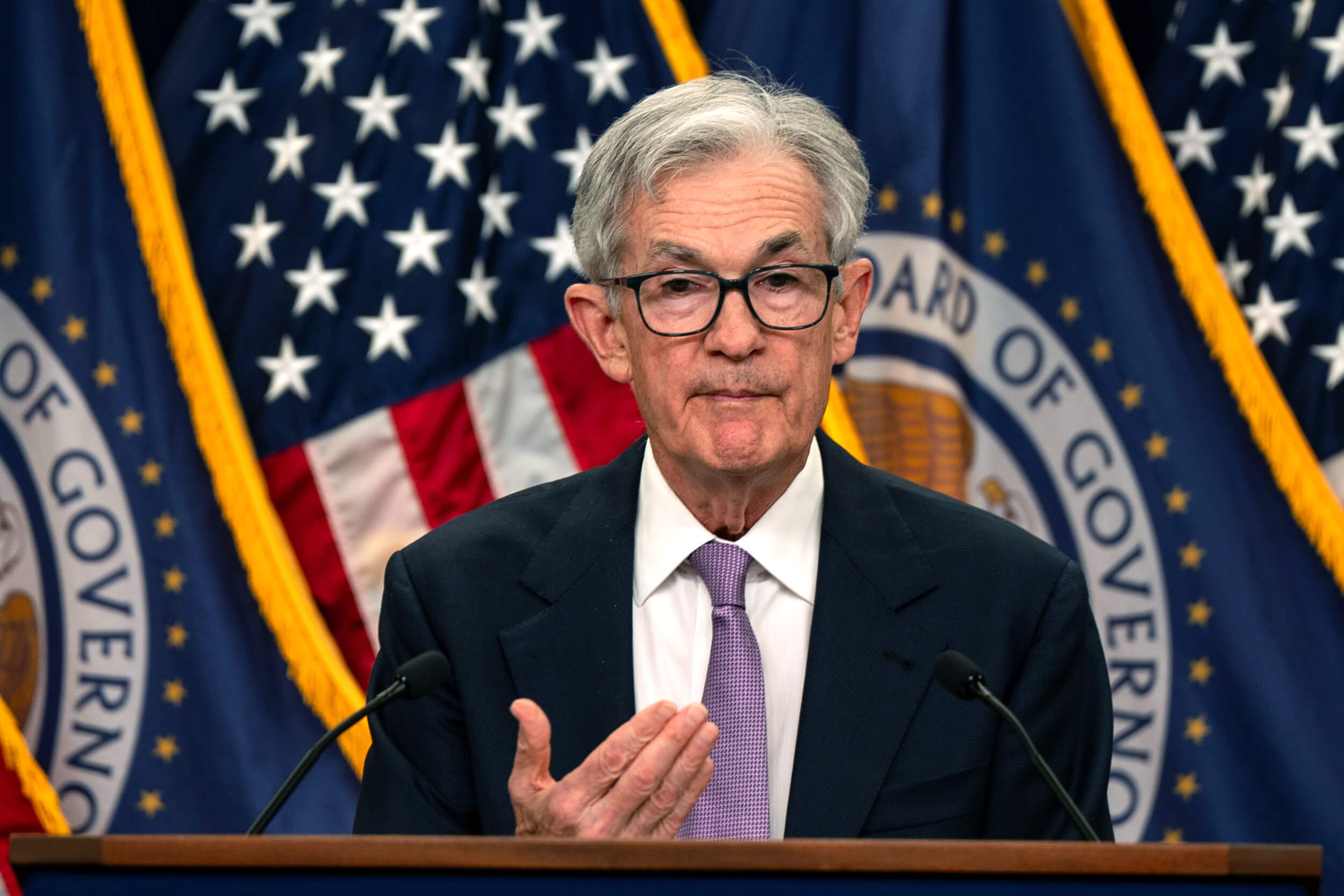 Powell's speech today to cut rates